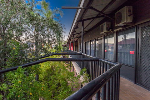 Diplomat Motel Alice Springs - Great Ocean Road Tourism 3