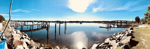 Boathouse Resort Tea Gardens - Great Ocean Road Tourism 0