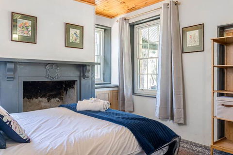 Reillys Wines Heritage Cottages - Great Ocean Road Tourism 6