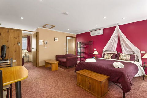 North East Rest Awhile Bed & Breakfast - Great Ocean Road Tourism 2