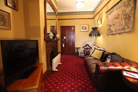 The Grand On Macfie - Great Ocean Road Tourism 2