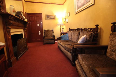 The Grand On Macfie - Great Ocean Road Tourism 5