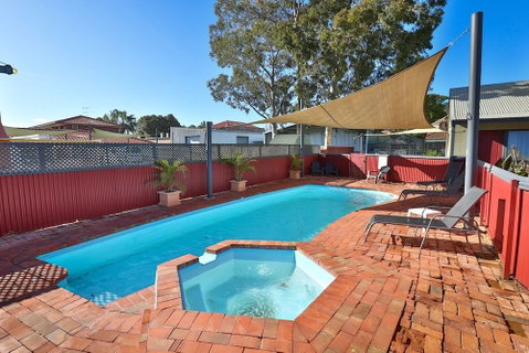 Wentworth Central Motor Inn - Great Ocean Road Tourism 3