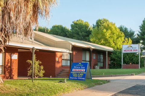 Country Roads Motor Inn Narrandera - Great Ocean Road Tourism 3