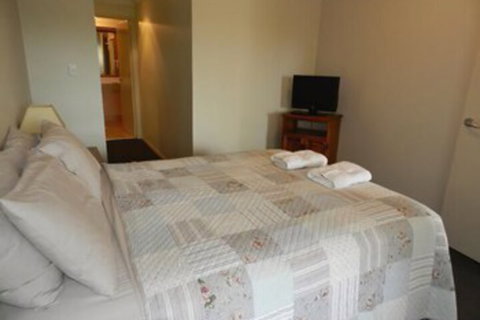 The Breakers Yamba - Great Ocean Road Tourism 5