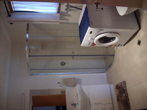 Jackos Holiday Cabins - Great Ocean Road Tourism 5