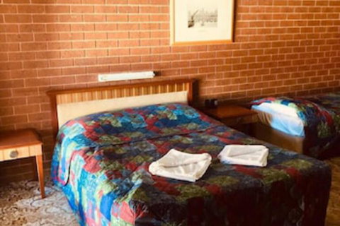 Federal Hotel & Motel - Great Ocean Road Tourism 1