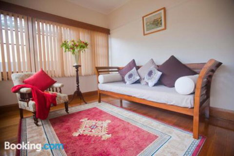 Hillside Cottage - Great Ocean Road Tourism 2