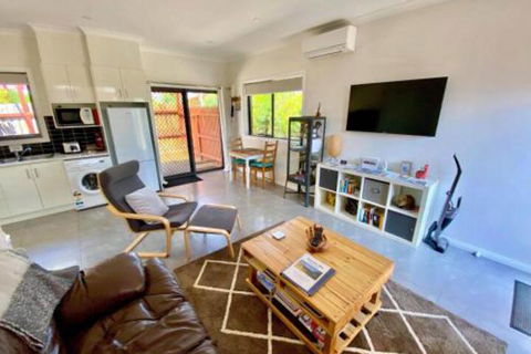 Jacaranda Wey B & B - Great Ocean Road Tourism 5