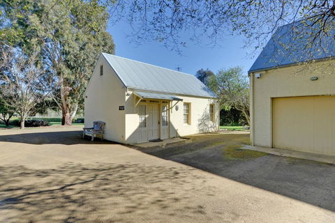 The Mill House Cottage - Great Ocean Road Tourism 4