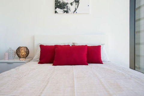 C3CBD Melbourne Apartment - Great Ocean Road Tourism 7
