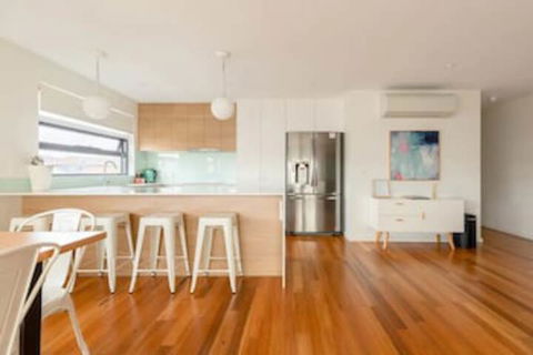 Kangaroo Bay Apartments - Great Ocean Road Tourism 0