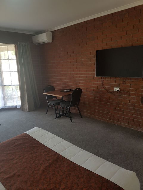 Ararat Colonial Lodge Motel - Great Ocean Road Tourism 6