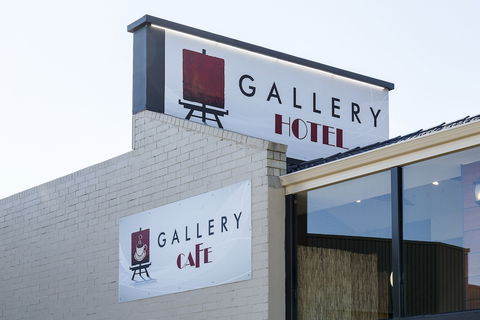 Gallery Hotel - Great Ocean Road Tourism 0