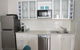 Smugglers Inn Studio Apartments - thumb 6