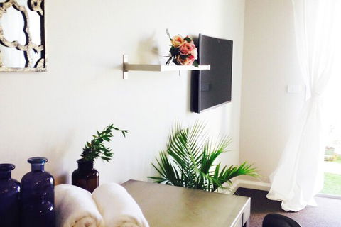 Ivy & Roses Boutique Apartments - Great Ocean Road Tourism 1
