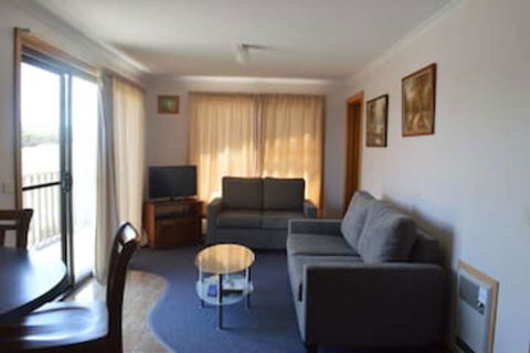 Sunset Holiday Villas - Great Ocean Road Tourism 0