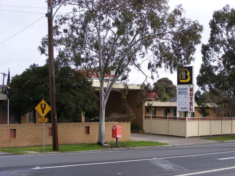 Eaglehawk Motel - Great Ocean Road Tourism 0