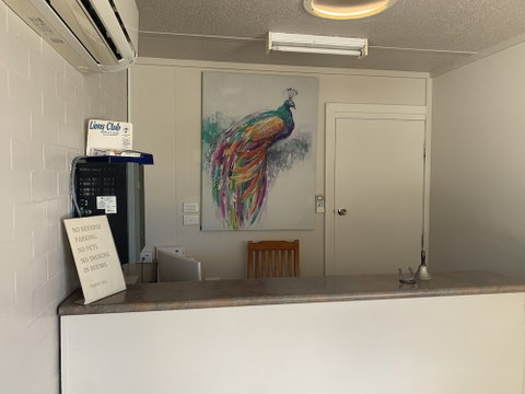 Jerilderie Motor Inn - Great Ocean Road Tourism 5