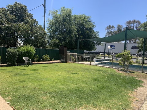 Jerilderie Motor Inn - Great Ocean Road Tourism 0