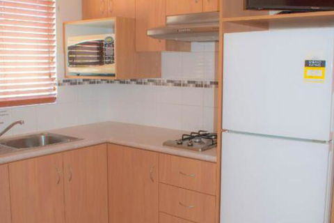 Outback Oasis Caravan Park - Great Ocean Road Tourism 3