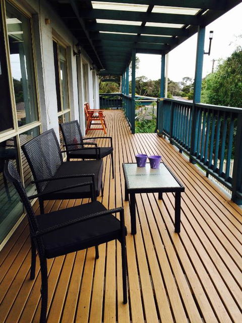 Nest On A Crest - Great Ocean Road Tourism 3