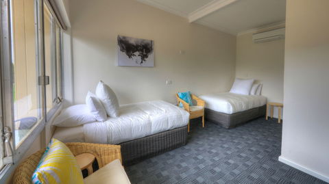 Corryong Hotel Motel - Great Ocean Road Tourism 6