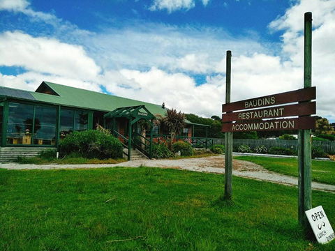 Baudins Accommodation - Great Ocean Road Tourism 4