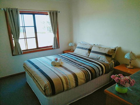 Baudins Accommodation - Great Ocean Road Tourism 2