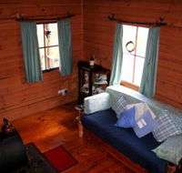 Wombat Cabin - Great Ocean Road Tourism