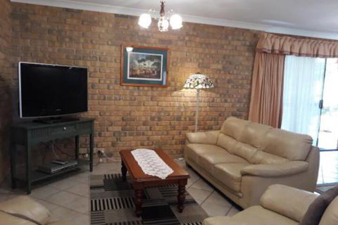 Acacia Apartments - Great Ocean Road Tourism 6