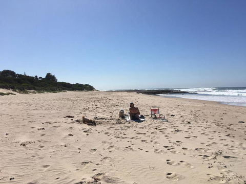 SHELLHARBOUR BEACH COTTAGE 1 Minute Walk To Beach Flags In Summer - Great Ocean Road Tourism 1