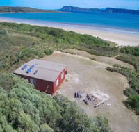 Cloudy Bay Cabin - Great Ocean Road Tourism