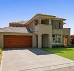 Luxury Coastal Escape - Great Ocean Road Tourism