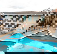 Twin Towers Inn - Great Ocean Road Tourism