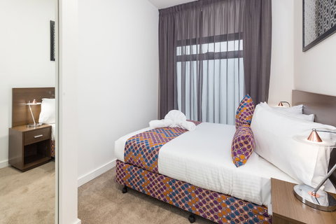 City Edge Dandenong Apartment Hotel - Great Ocean Road Tourism 1