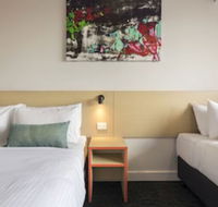 Nightcap at Hume Hotel - Great Ocean Road Tourism