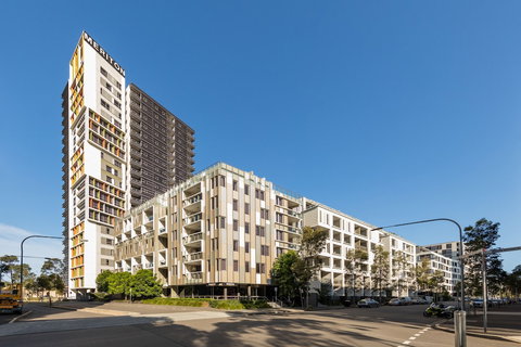 Meriton Suites Zetland - Great Ocean Road Tourism 1