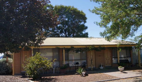 Milang Lakes Motel - Great Ocean Road Tourism 0