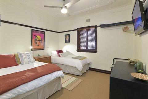 Anville Court - Great Ocean Road Tourism 5