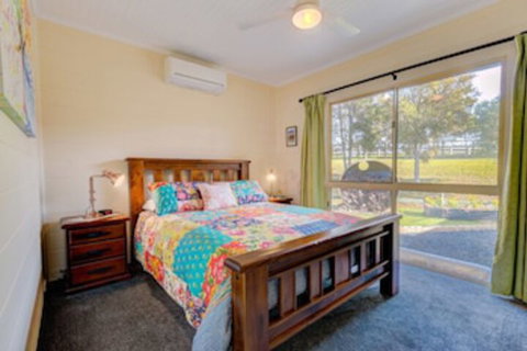 All About Me B & B - Great Ocean Road Tourism 0