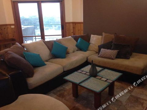 Peace & Tranquility With An Ocean View - Great Ocean Road Tourism 5