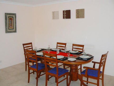 Geraldton Luxury Vacation Home With Free Netflix - Great Ocean Road Tourism 5