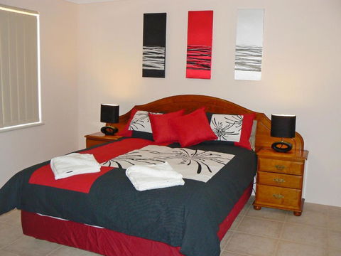Geraldton Luxury Vacation Home With Free Netflix - Great Ocean Road Tourism 2