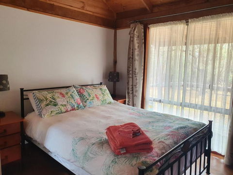Gaddleen Grove Cottages - Great Ocean Road Tourism 3