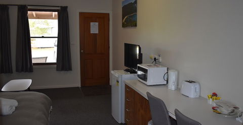 Port Albert Motel - Great Ocean Road Tourism 4