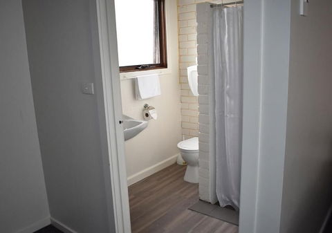 Port Albert Motel - Great Ocean Road Tourism 2