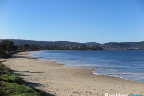 Beachside Rest - Great Ocean Road Tourism 3
