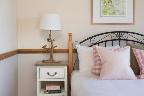 Windsors Edge Cottage Pokolbin - Great Ocean Road Tourism 1
