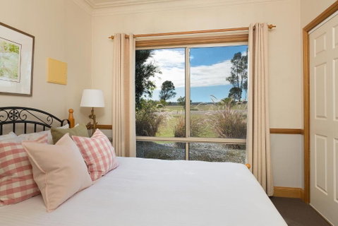 Windsors Edge Cottage Pokolbin - Great Ocean Road Tourism 6